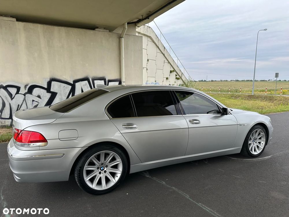 BMW Seria 7 760i L - 6