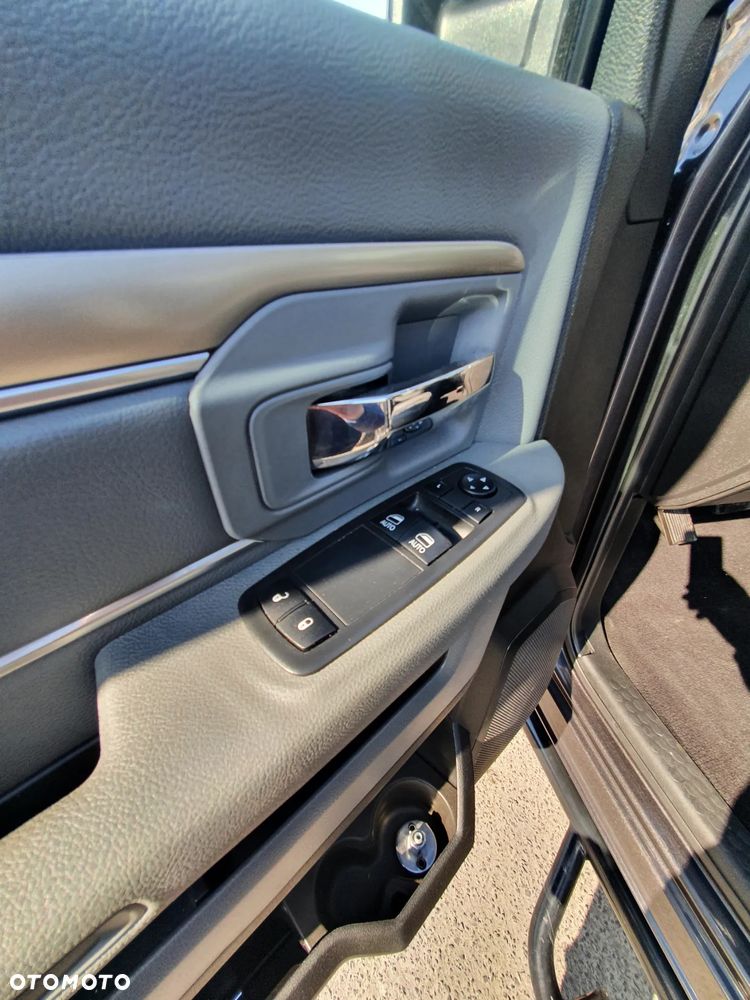 RAM 1500 - 15