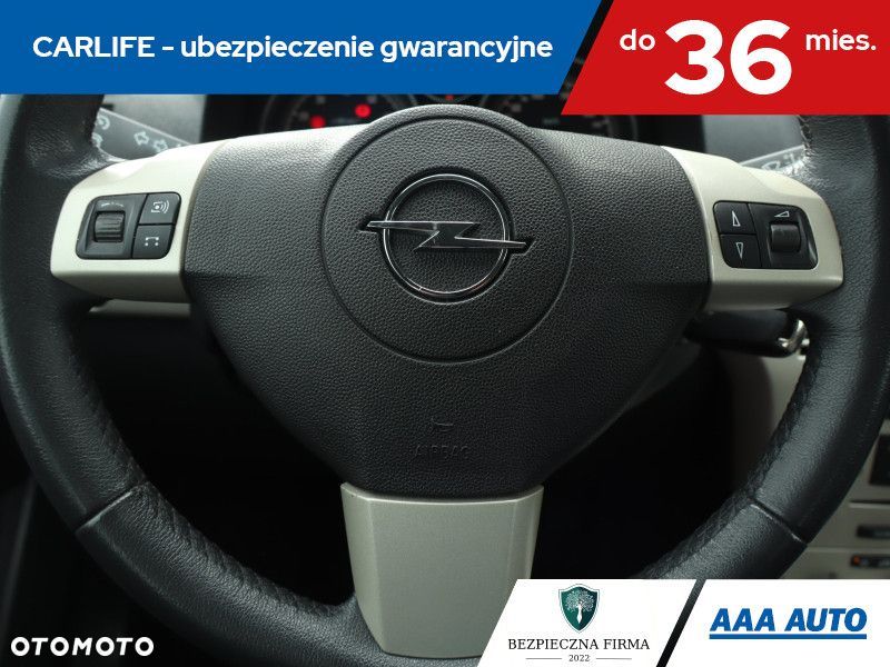 Opel Astra - 19