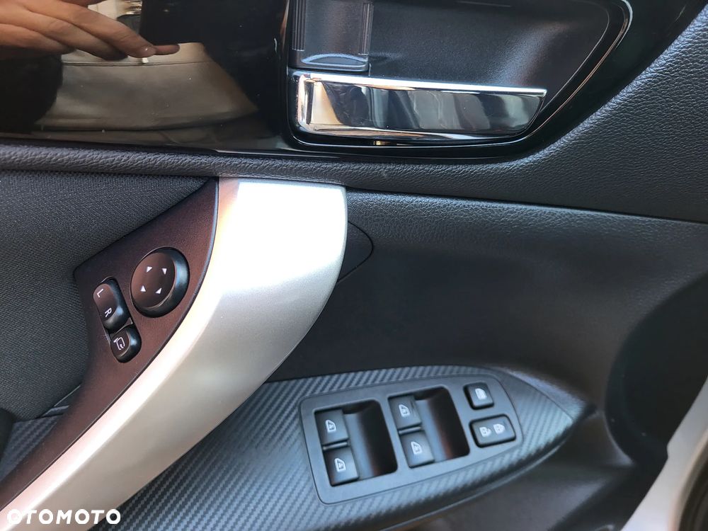 Mitsubishi Eclipse Cross 1.5 T-MIVEC 2WD CVT Diamant+ - 24