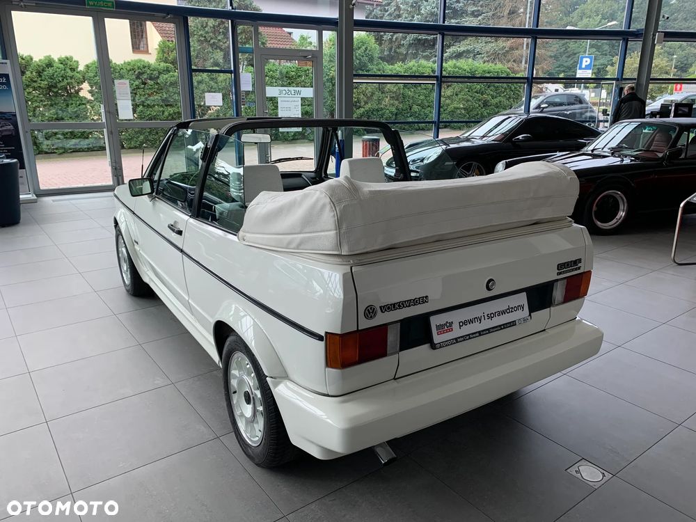 Volkswagen Golf Cabriolet 1.8 - 9