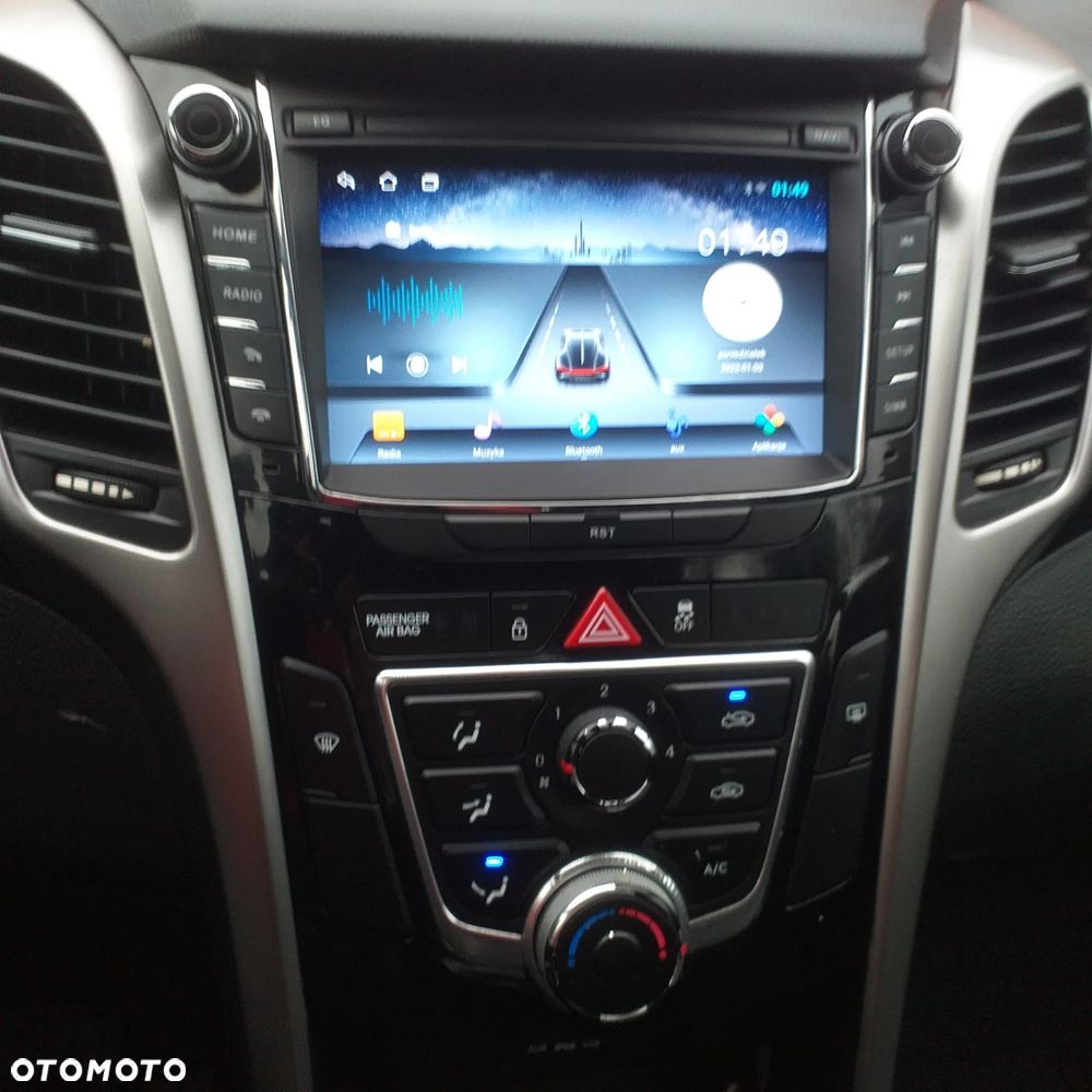 Hyundai i30 1.4 Intro Edition - 22