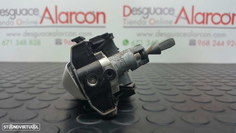 PUXADOR EXTERIOR FRENTE ESQUERDO VOLKSWAGEN GOLF VI (5K1) ADVANCE - 5