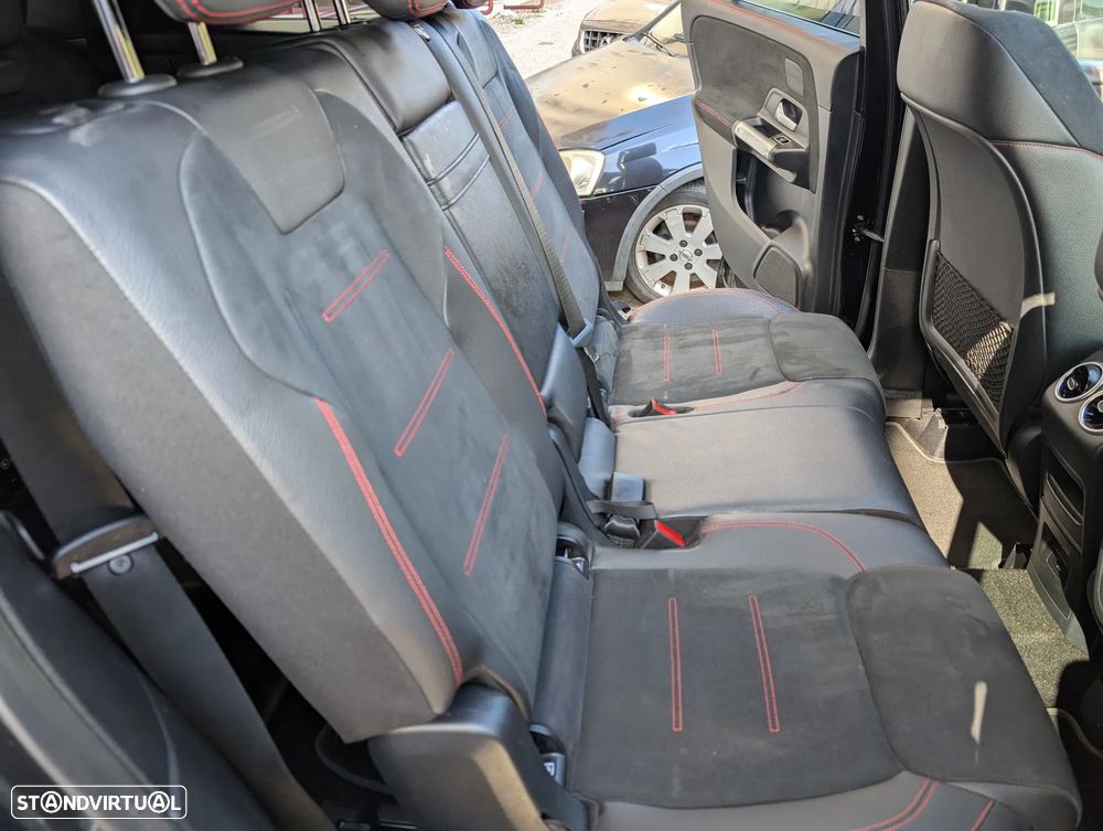 Mercedes-Benz GLB 180 d AMG Line - 13