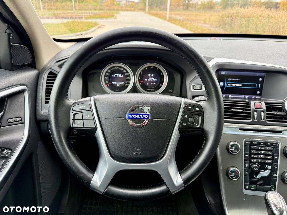 Volvo XC 60 - 34