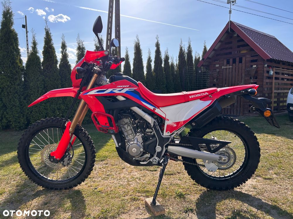 Honda CRF - 1