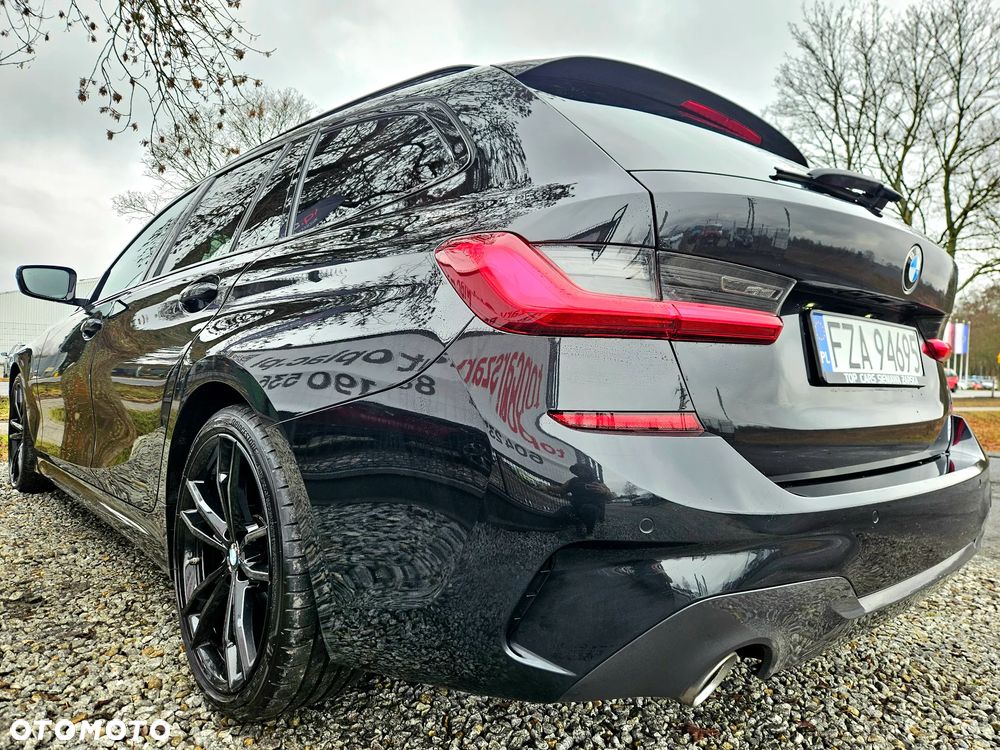 BMW Seria 3 320d M Sport Shadow - 11