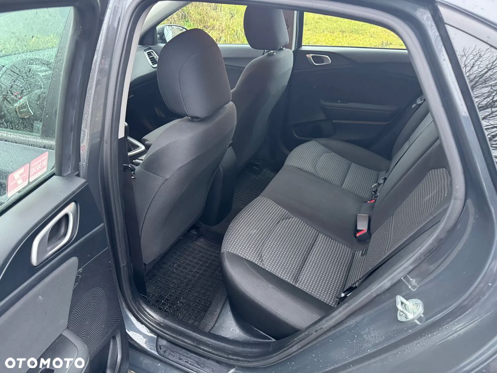 Kia Ceed 1.0 T-GDI S - 22