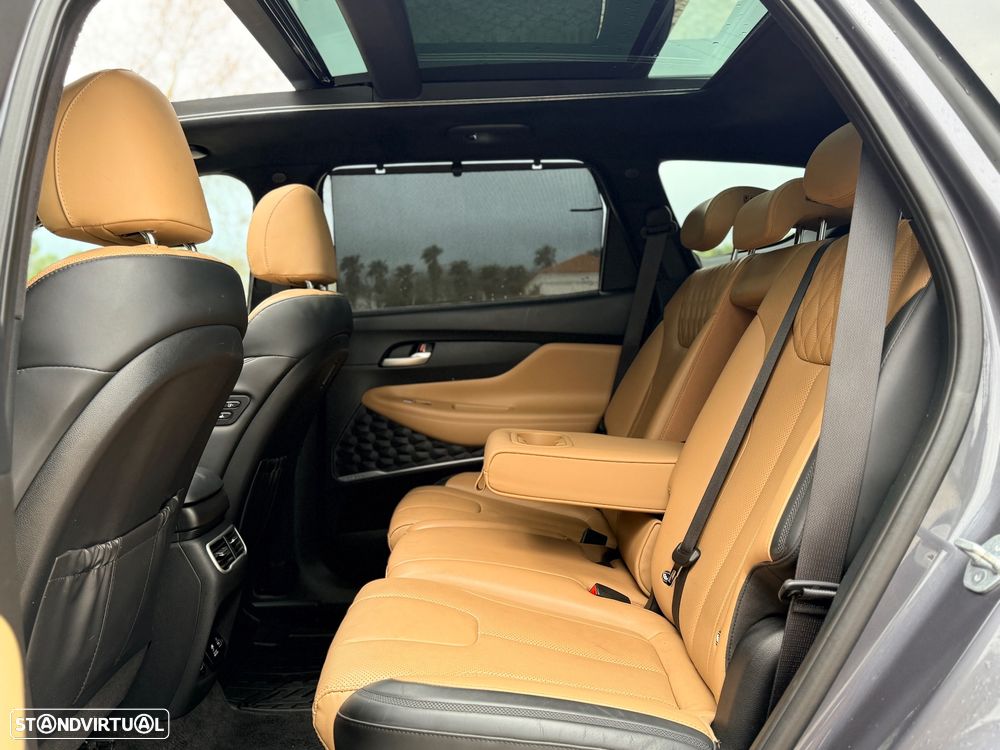 Hyundai Santa Fe 2.2 CRDi Vanguard+Luxury Pack - 26