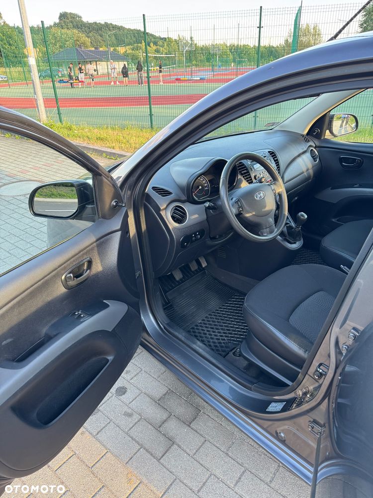 Hyundai i10 1.1 Classic + - 8