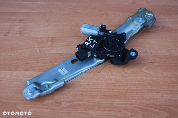 PODNOŚNIK MECHANIZM PODNOSZENIA SZYBY ELEKTRYCZNY LEWY TYŁ OPEL ASTRA K 13406677
