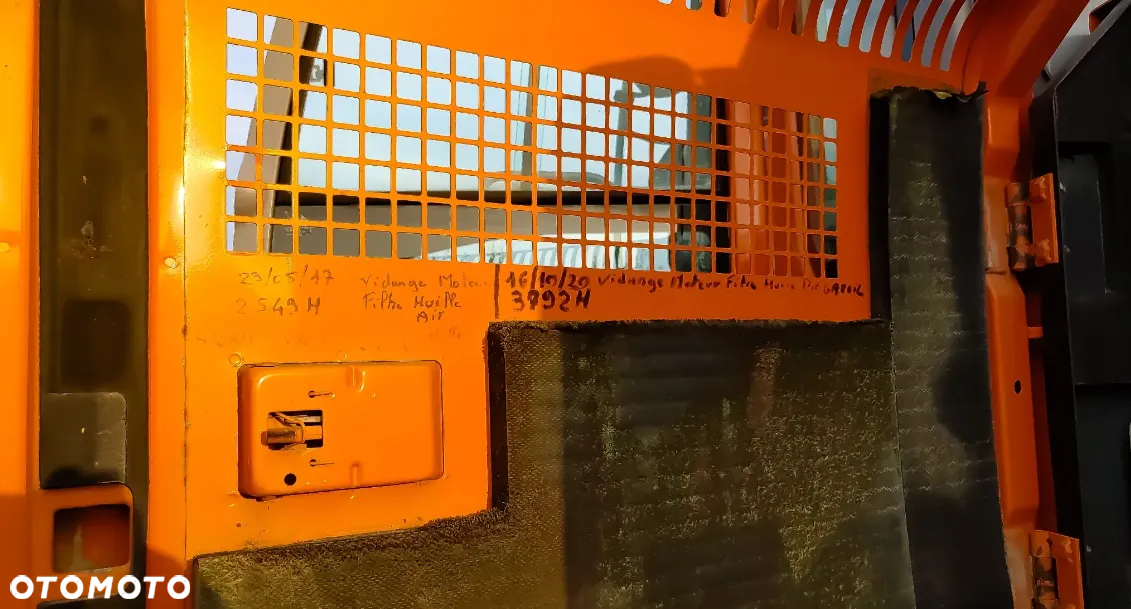 Hitachi ZX 130 W - 30