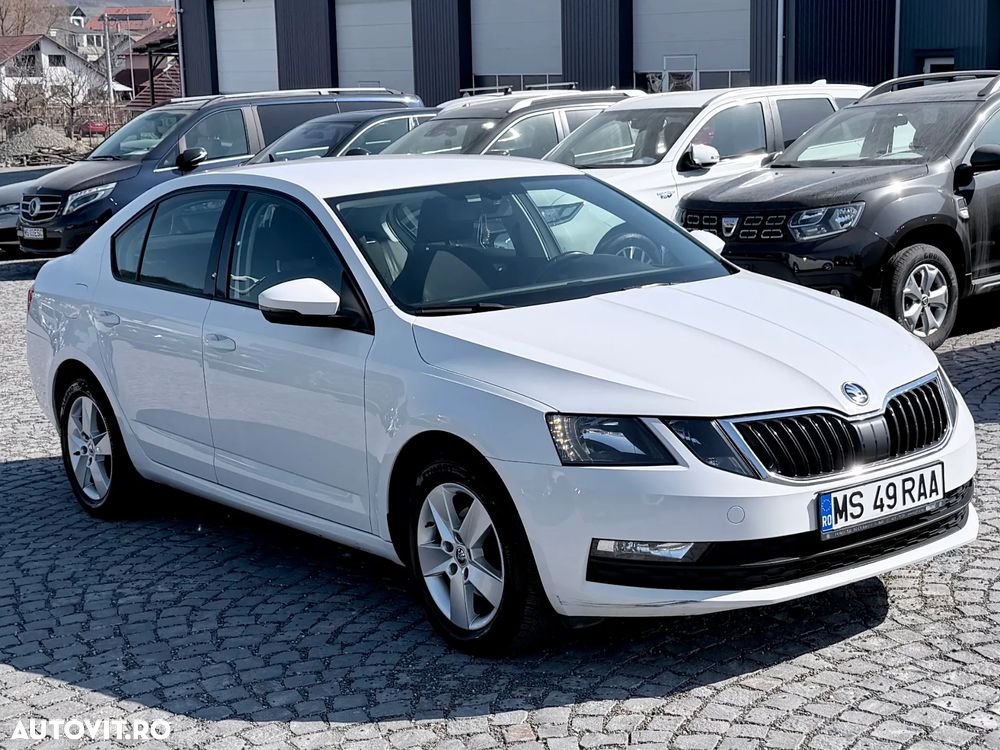 Skoda Octavia 1.6 TDI Ambition - 2