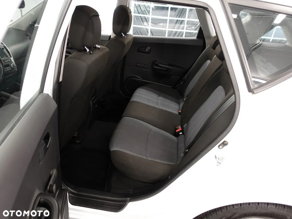 Kia Ceed Cee'd 1.6 Crdi Comfort + - 10