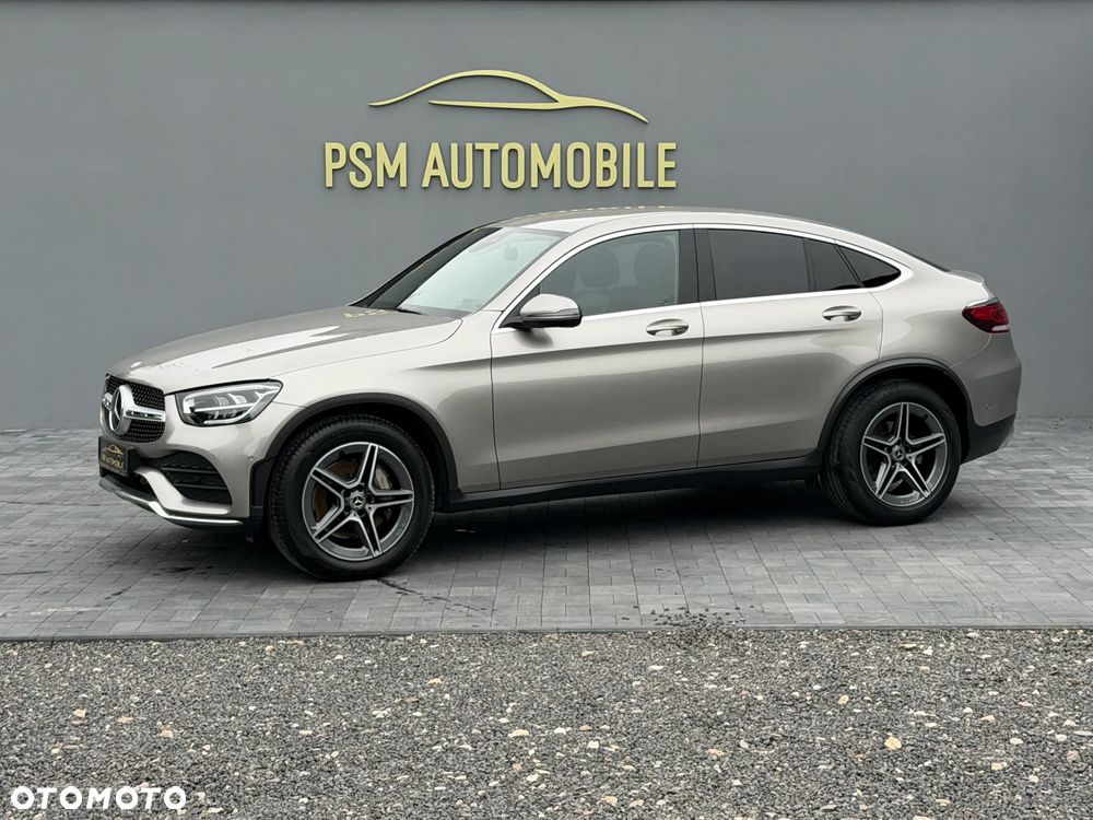 Mercedes-Benz GLC 300 4Matic 9G-TRONIC AMG Line - 2