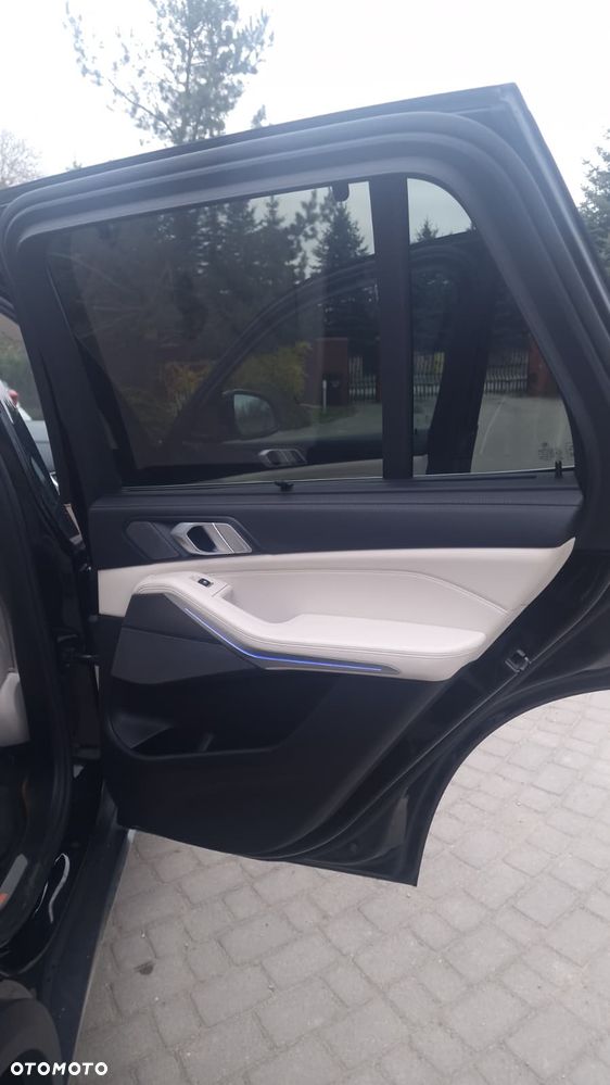 BMW X5 xDrive40i - 15