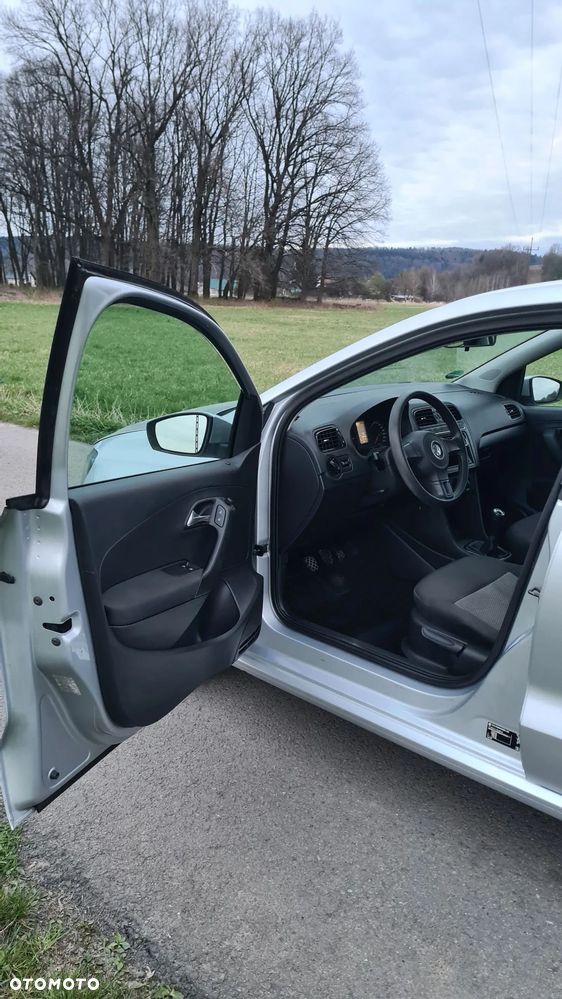 Volkswagen Polo 1.6 TDI Trendline - 11