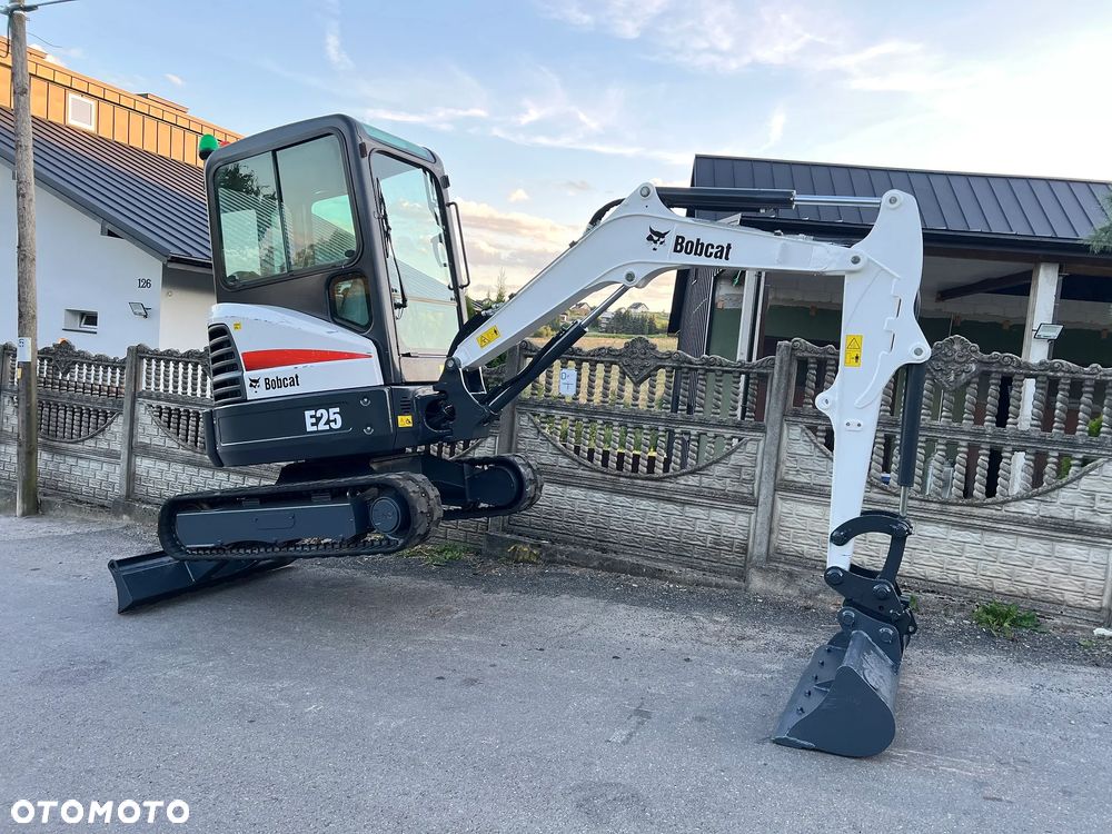 Bobcat E25 * Mini Koparka * BOBCAT * Zerowy Obrys * 3 Tony * Stan IDEALNY * - 16