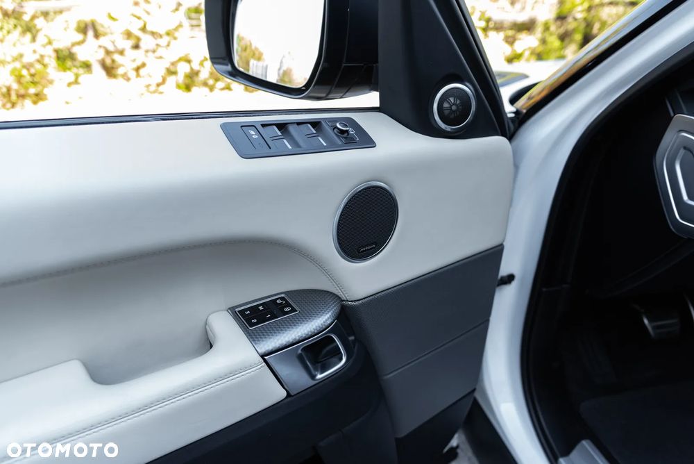 Land Rover Range Rover 4.4SD V8 AB - 17