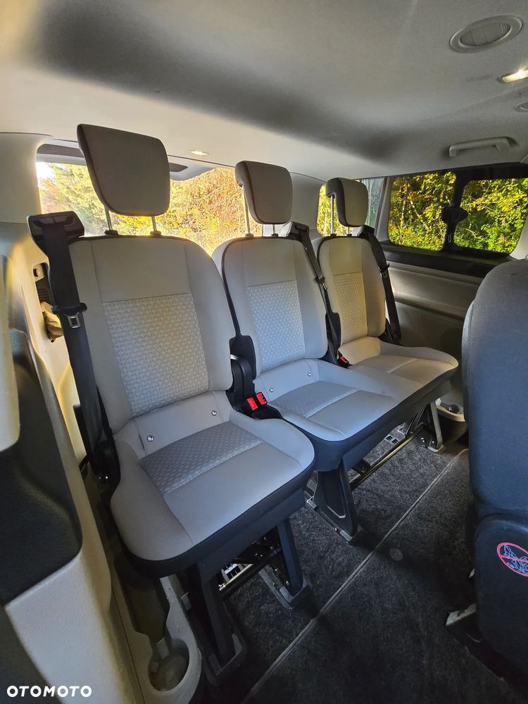 Ford Tourneo Custom 2.0 EcoBlue L2 Titanium X SelectShift - 25