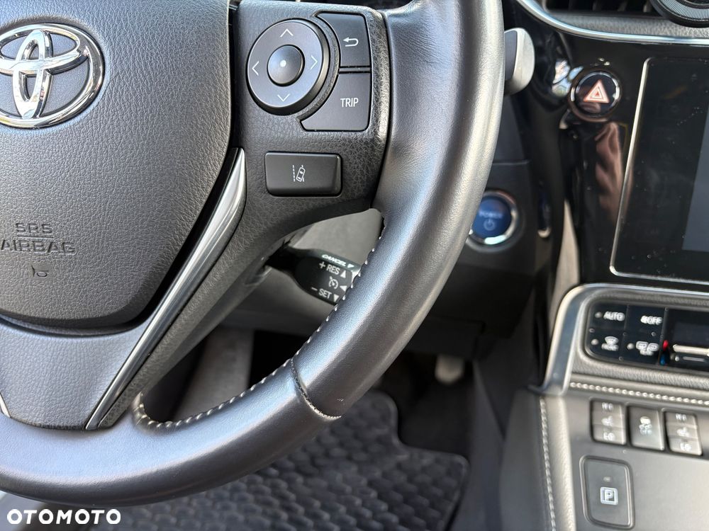 Toyota Auris Hybrid 135 Prestige - 30