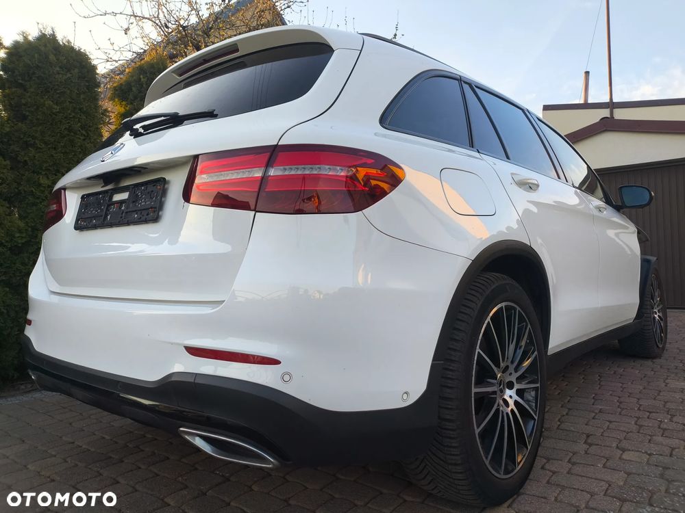 Mercedes-Benz GLC 250 d 4Matic 9G-TRONIC AMG Line - 6