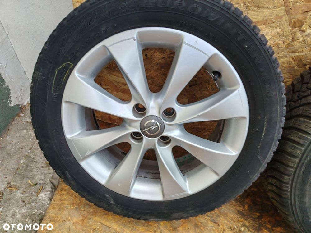 VW 6,5JX16H2 4X100 ET42 fi 57,1mm FELGI ALUMINIOWE KOMPLET X4 205/55R16 6mm - 4