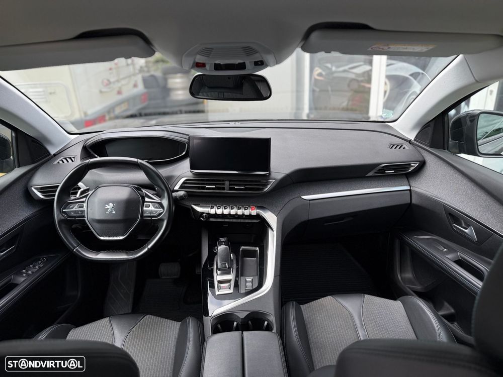 Peugeot 5008 1.5 BlueHDi Allure Pack EAT8 - 24
