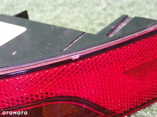AUDI Q5 80A 16- lampka w zderzak prawa 6 PIN - 5