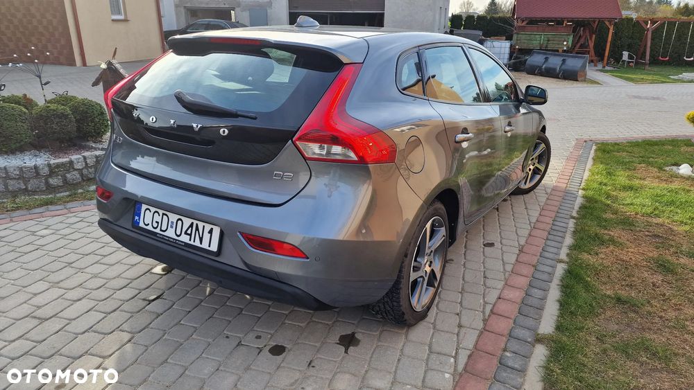 Volvo V40 D2 Geartronic Momentum - 30