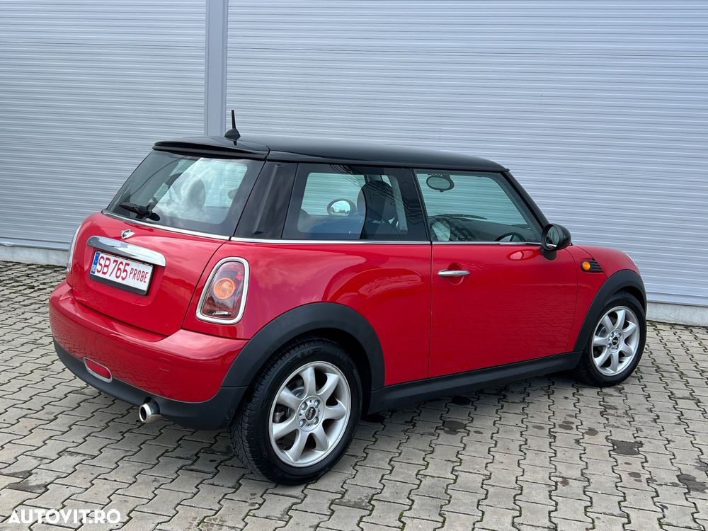 Mini Cooper One - 3
