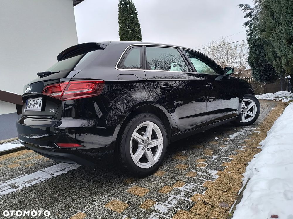 Audi A3 Sportback 1.5 TFSI cylinder on demand sport - 19