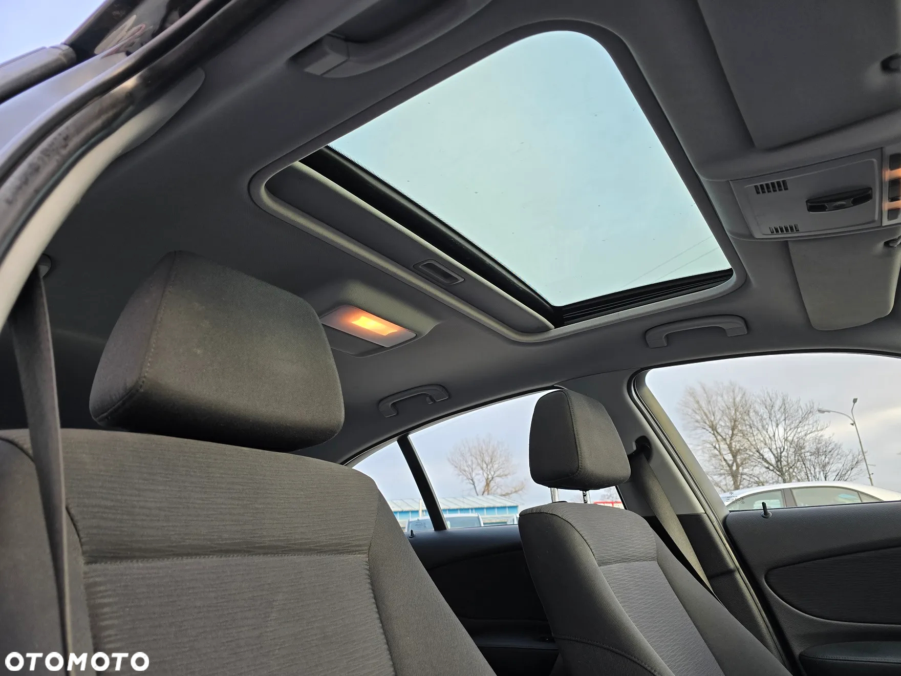 BMW Seria 1 118d - 14