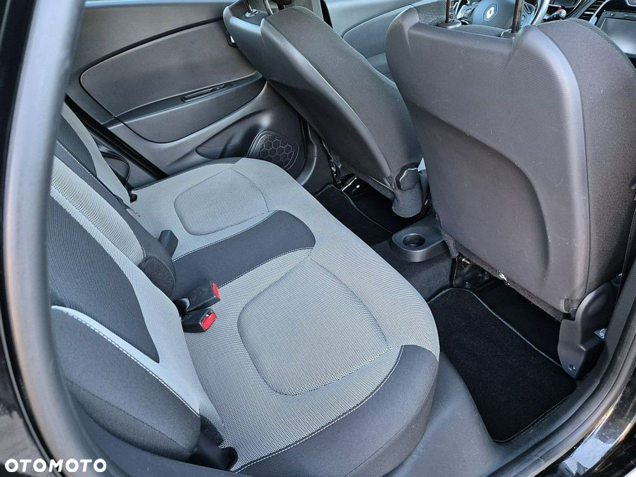 Renault Captur - 19
