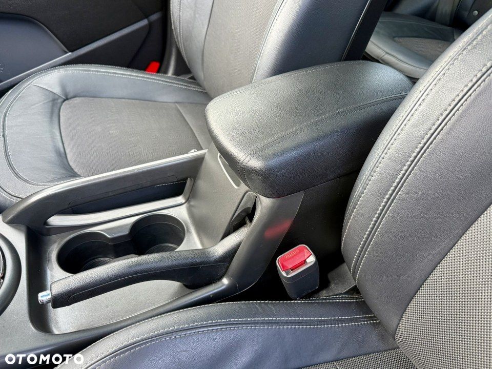 Kia Sportage 1.6 GDI L 2WD - 27