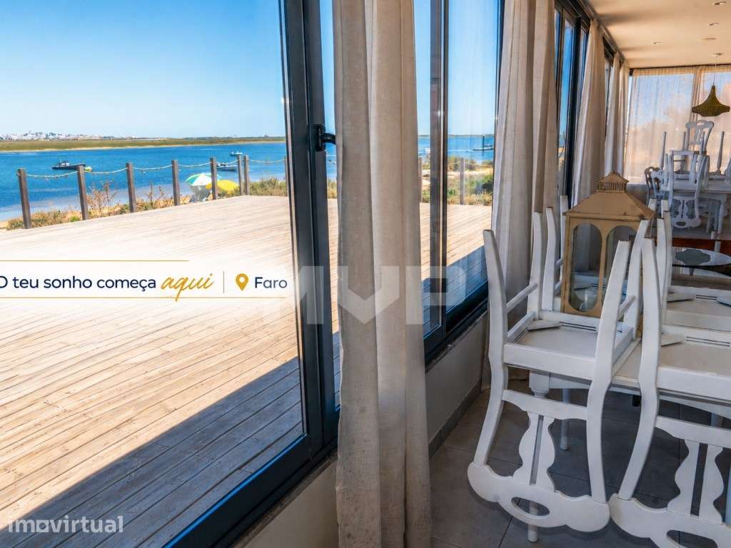 Restaurante na Praia de Faro - Grande imagem: 3/30