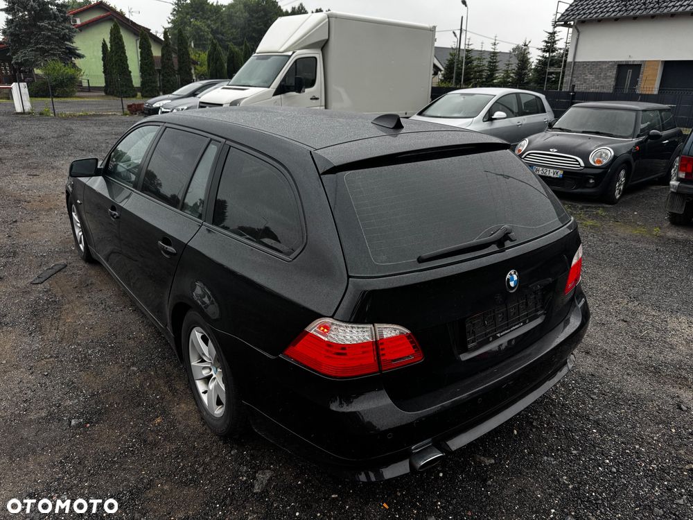 BMW Seria 5 520d Edition Exclusive - 14