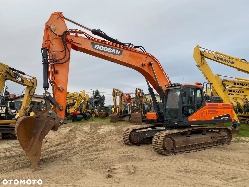 Doosan DX 300 LC-5, 2015 ROK, 9600 MTH, z NIEMIEC, PODWOZIE 90% DOBRE, - 1