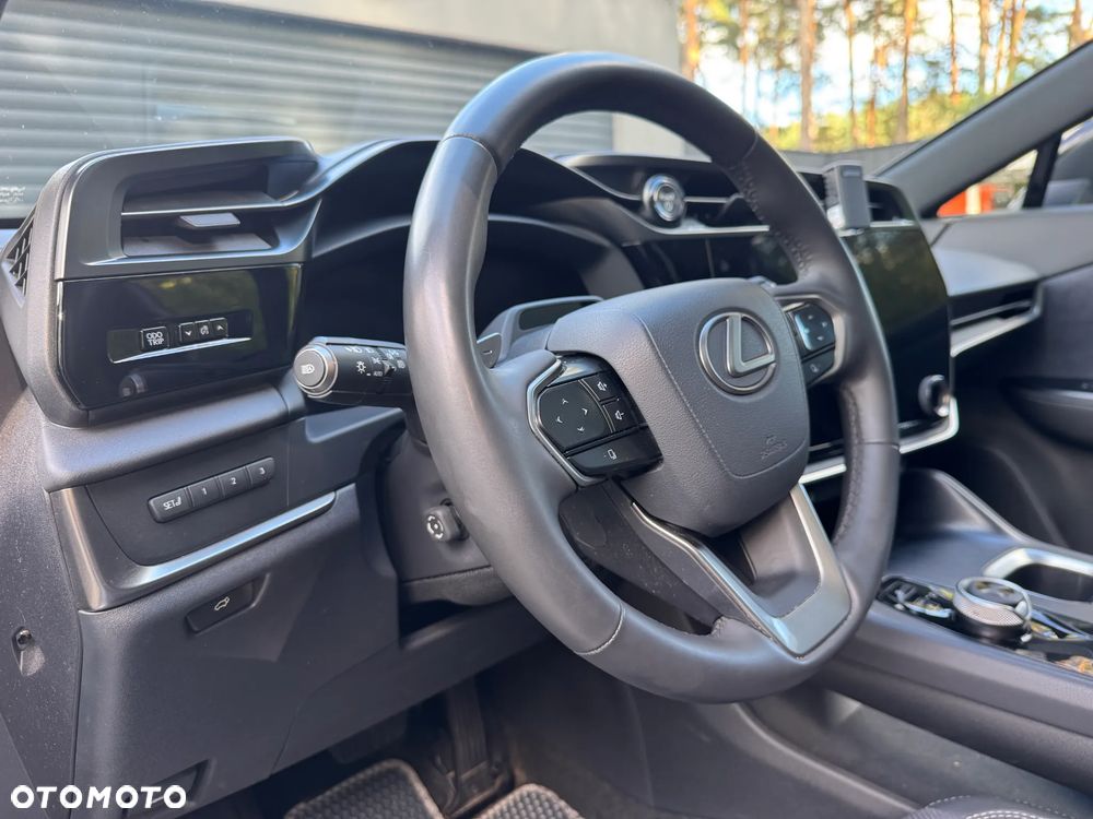Lexus RZ 450e Omotenashi DIRECT4 - 30