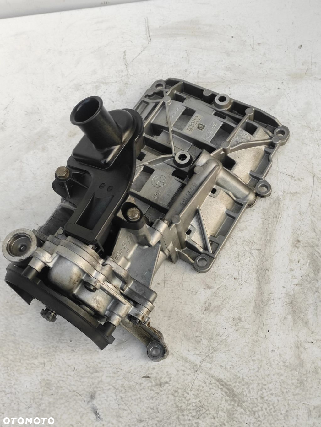 POMPA OLEJU BMW 7798014 E60 E61 E81 E82 E83 E84 E87 E88 E90 E91 E92 E93 - 7