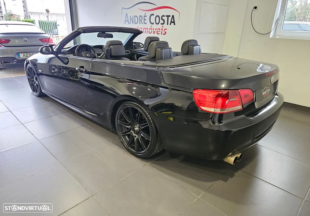 BMW 320 i M Sport Edition - 8