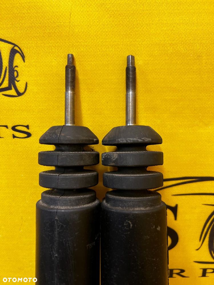 KOMPLET AMORTYZATORY TYLNE TYŁ NISSAN LEAF I 1 - 3