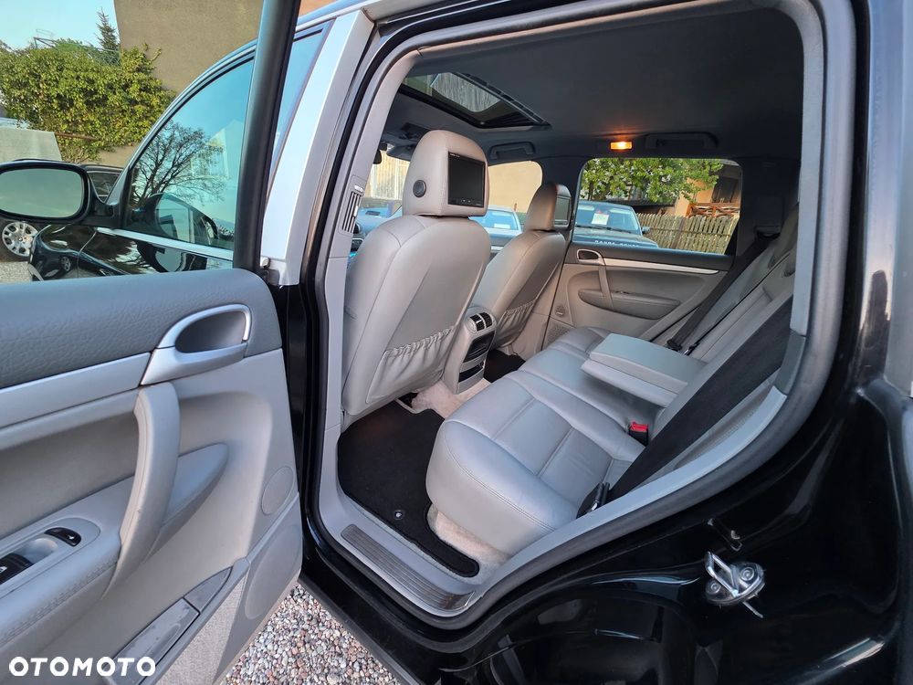 Porsche Cayenne S Tiptronic - 7