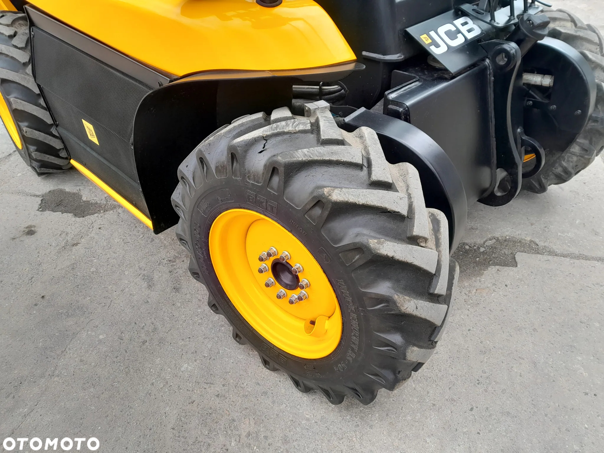 JCB 516-40 - 17