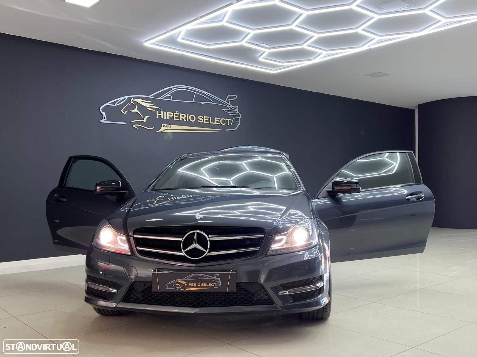Mercedes-Benz C 220 CDI DPF Coupe BlueEFFICIENCY 7G-TRONIC Edition 1 - 25