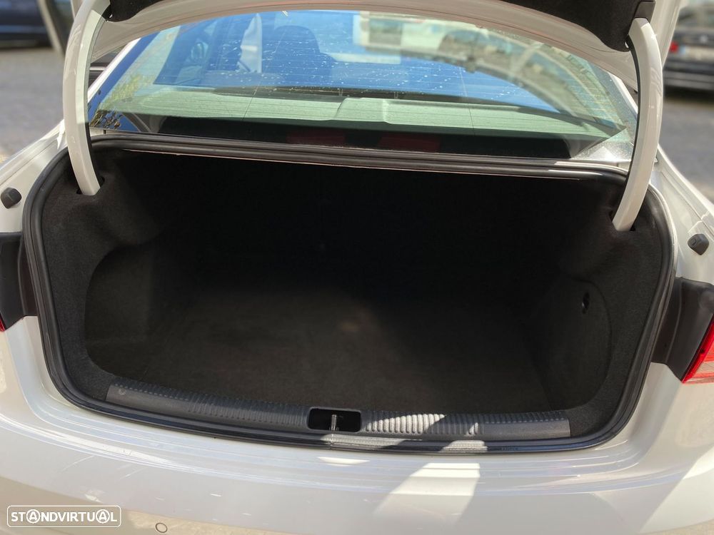 Audi A3 Limousine 1.6 TDI S-line - 22