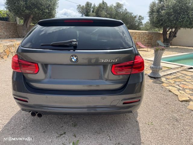 BMW 320 d Auto - 2