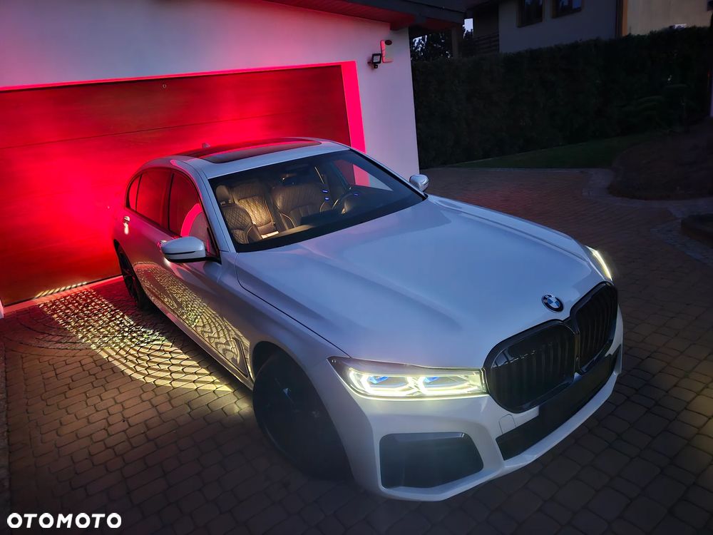 BMW Seria 7 740Ld xDrive mHEV - 15