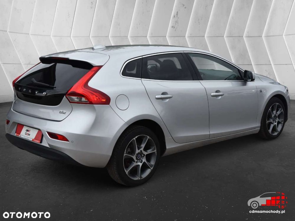 Volvo V40 - 10