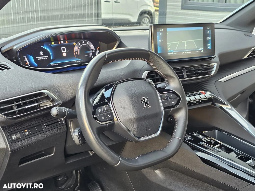 Peugeot 5008 PureTech 130 EAT8 Stop & Start Allure Pack - 19